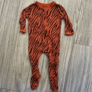 Like new KYTE Rust Tiger 3-6m Zippered PJs